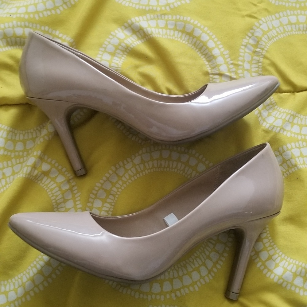 Nude heels